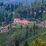 Chamong Chiabari - Mountain Retreat & Spa