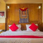Hotel Seven Seventeen
