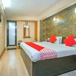 Oyo 3875 Hotel Everest Glory