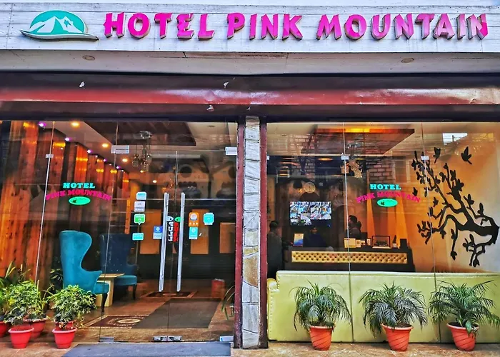 Hotel Pink Mountain