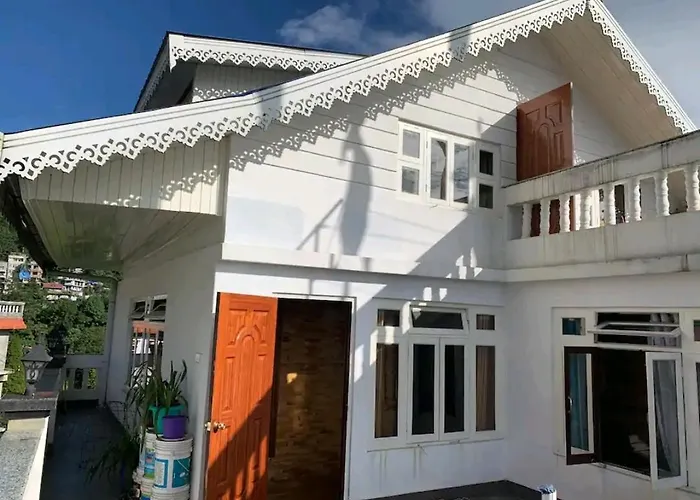 Tashiling Homestay