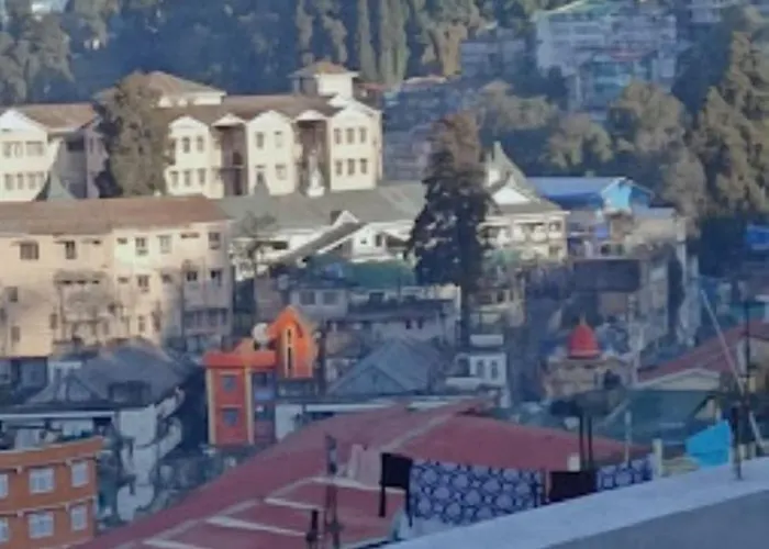 Hotel Mahayana