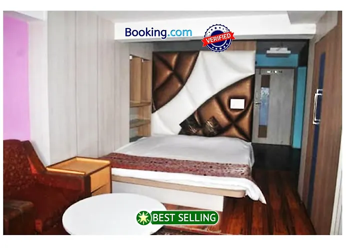 Grg Broadway Mall Road Darjeeling By Royal Collection Hotel