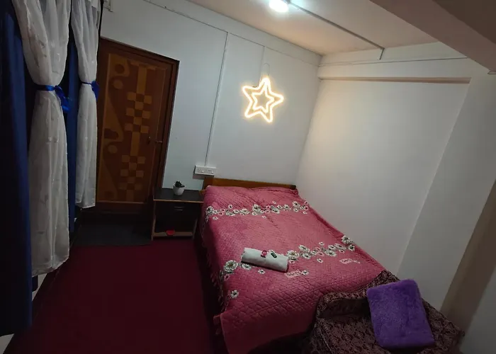 Dawn Home Stay