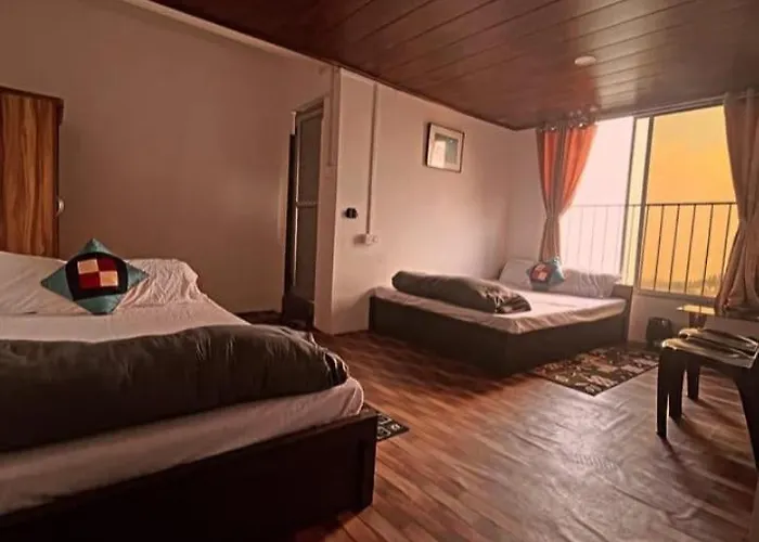Misty Mountain Homestay, Darjeeling