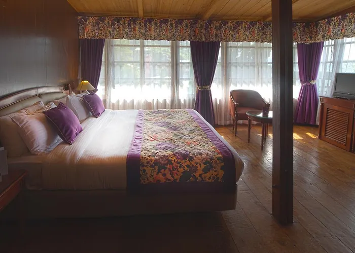 Mount Himalayan Resort