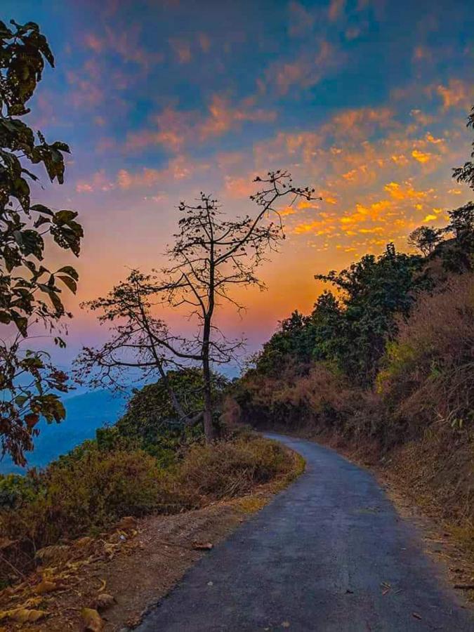 Hotel Shangrila Regency Darjeeling (West Bengal)