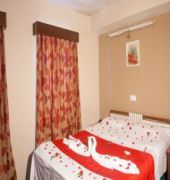 Hotel Muscatel Fairmont - 100 Mts From Mall Road 3*
