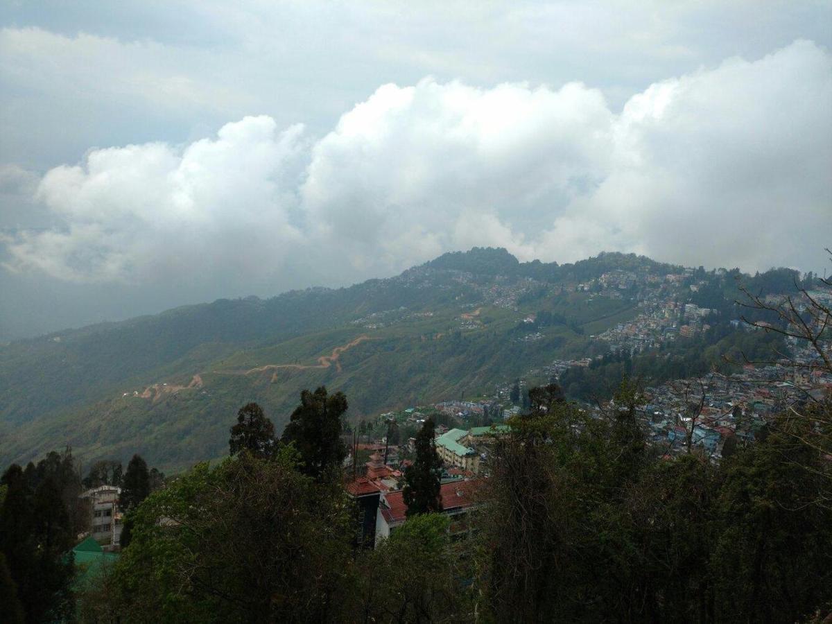 Taktsang Darjeeling 2*