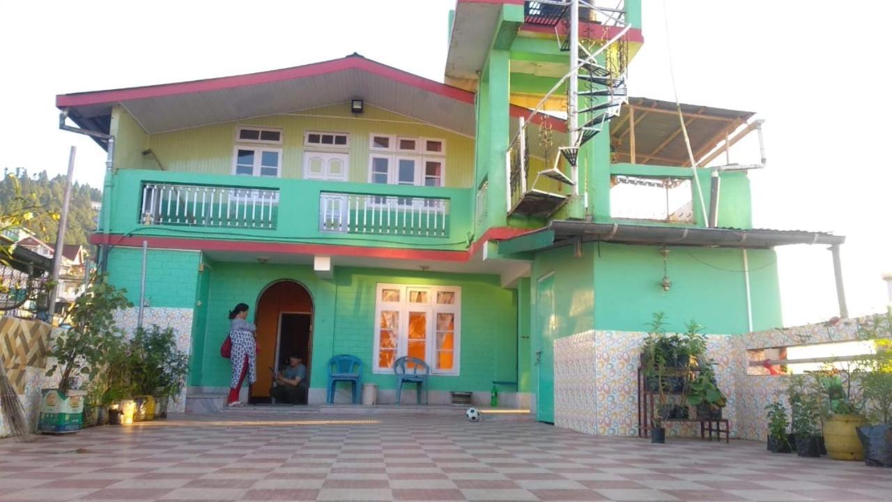 Homestay Windchimes Homestay *