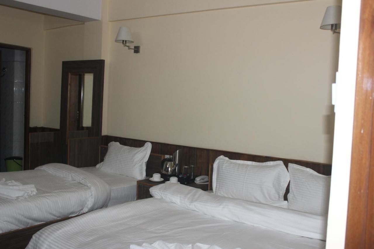 Hotel Central Inn 4* Darjeeling (West Bengal)