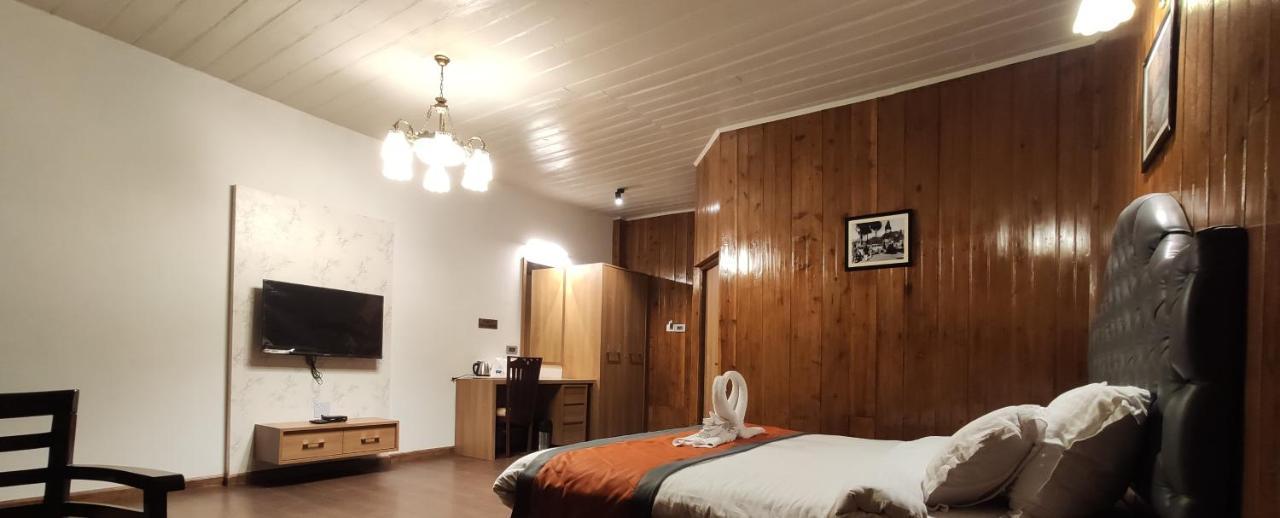 Arcadia Heritage 3*