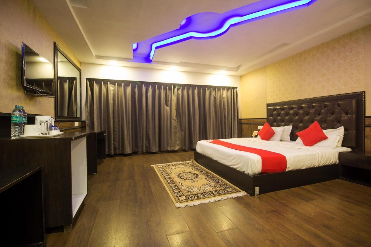 Hotel Capital O 22215 Sian & Darjeeling (West Bengal)