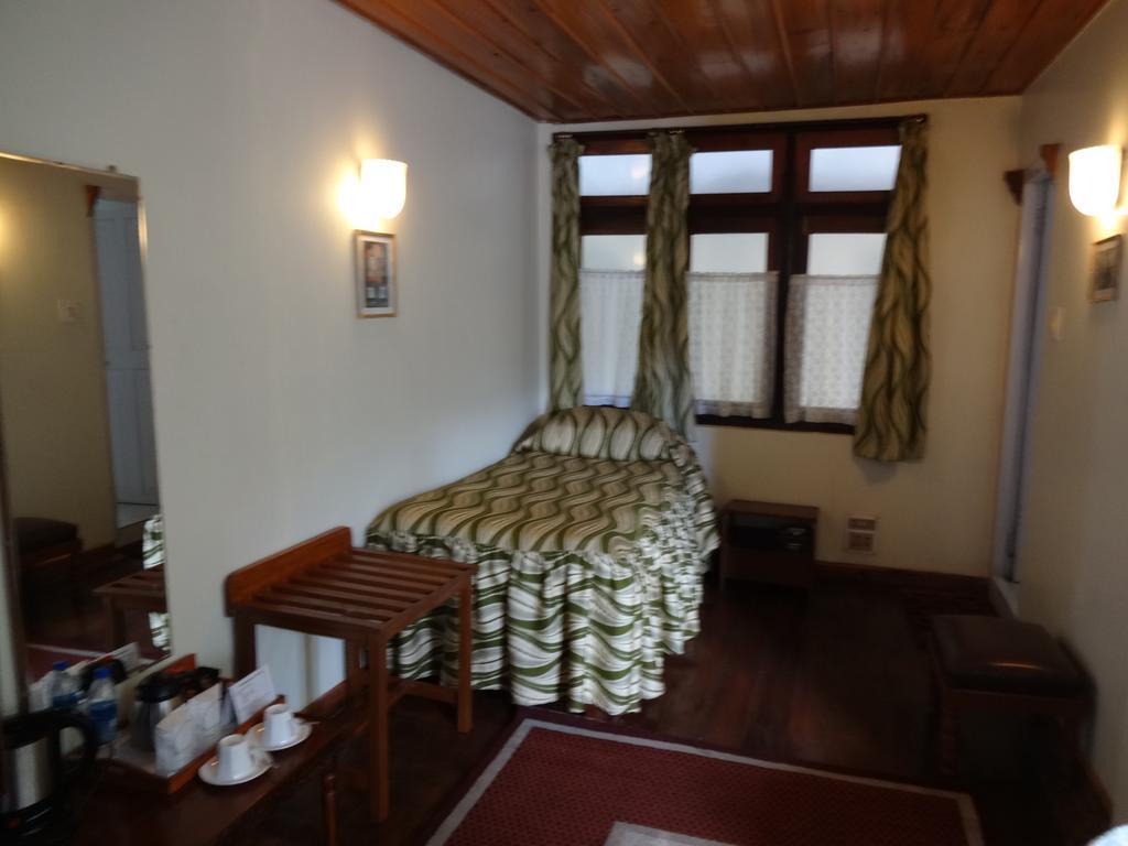The Ivanhoe Heritage House Hotel Darjeeling (West Bengal)