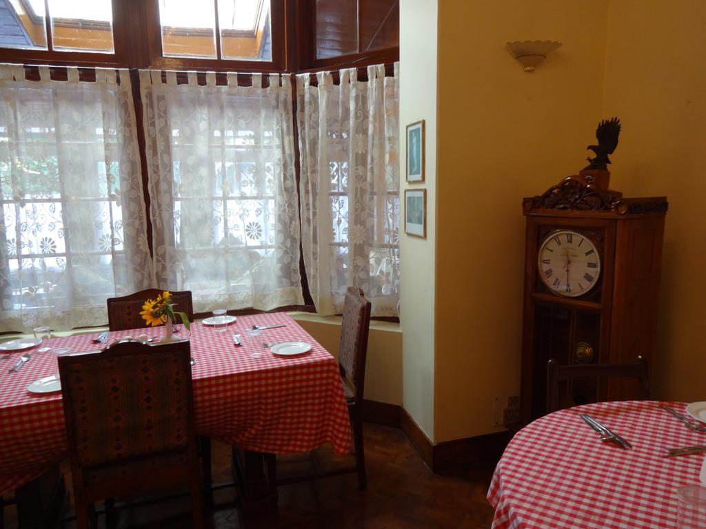 The Ivanhoe Heritage House Hotel Darjeeling (West Bengal)