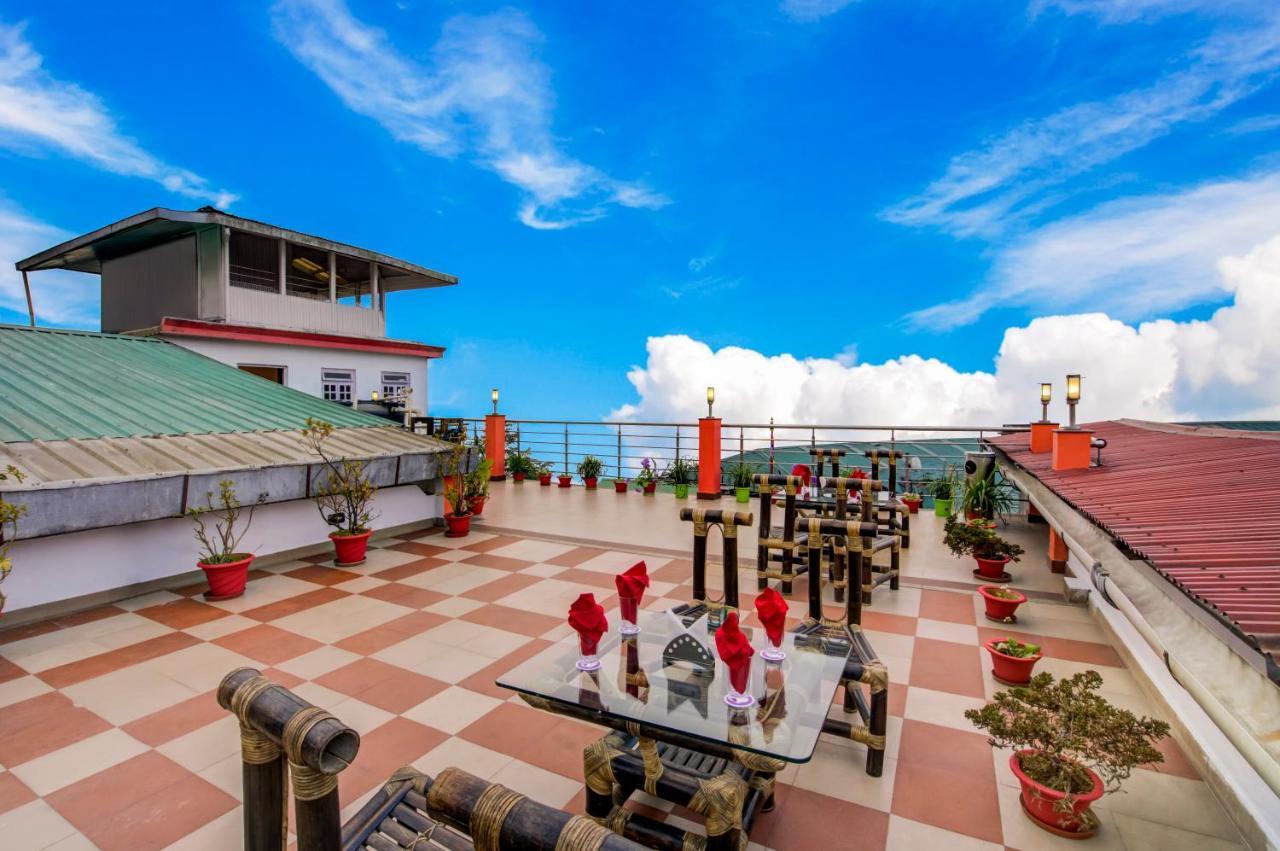 Hotel Mount Conifer & 3*