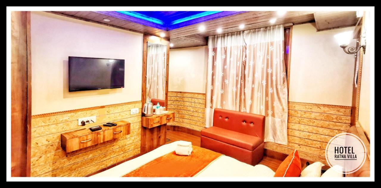 Ratna Hotel