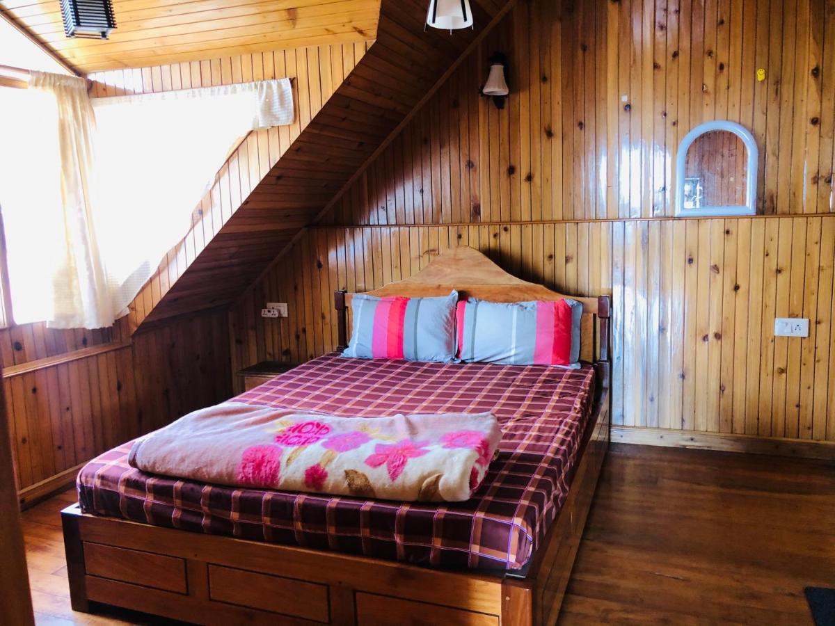 Homestay Ngawang Homestay *