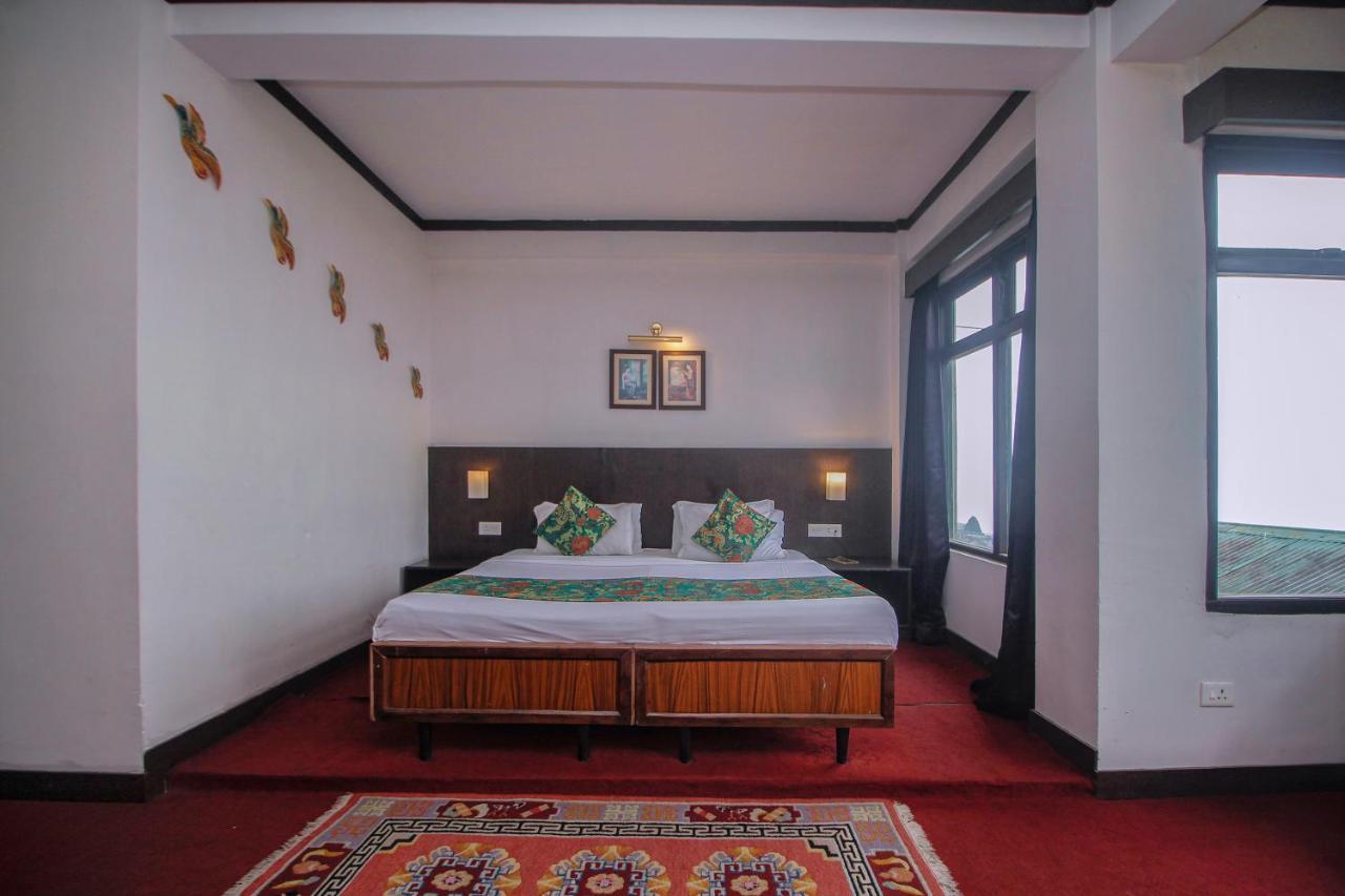 Hotel Pradhan Darjeeling (West Bengal)