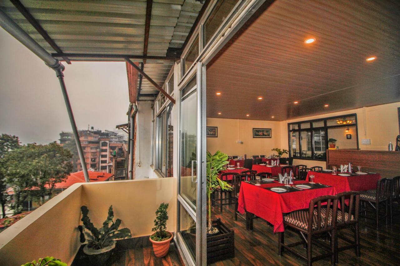 Hotel Pradhan