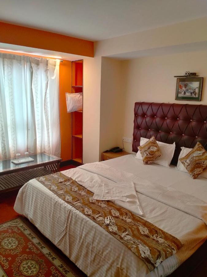 Oyo 12370 Royal Sarava 3* Darjeeling (West Bengal)