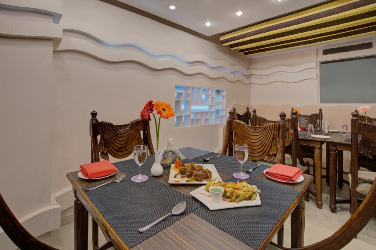 Hotel Mount Conifer & 3*