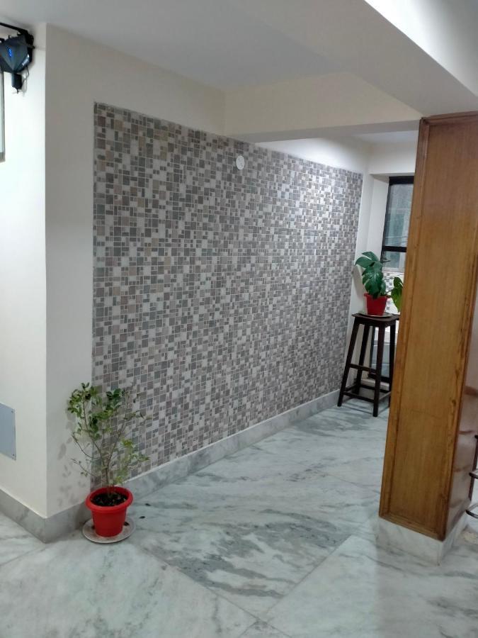 Oyo 12370 Royal Sarava Hotel 3*