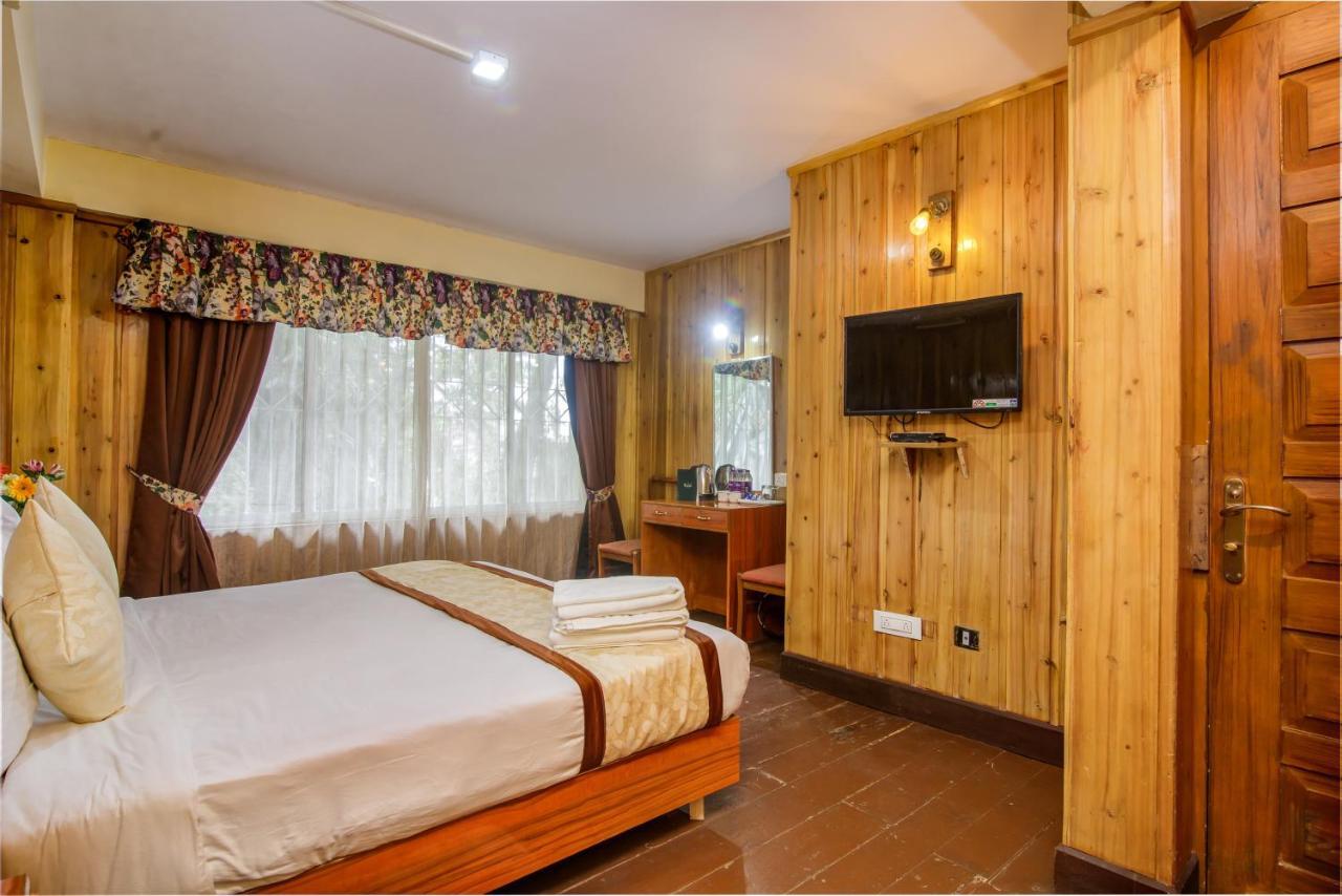 Muscatel Himalayan - 400 Mts From Mall Road Resort