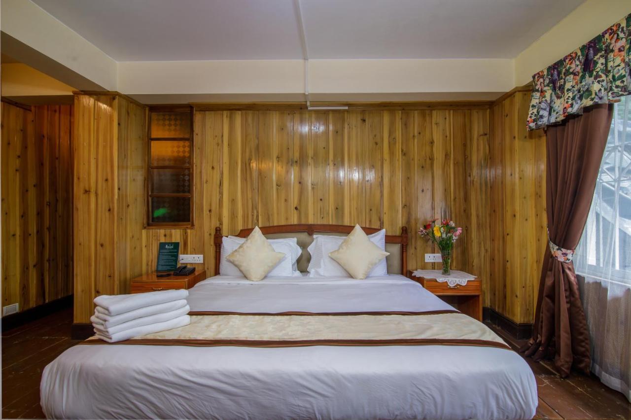Muscatel Himalayan - 400 Mts From Mall Road Resort 3*
