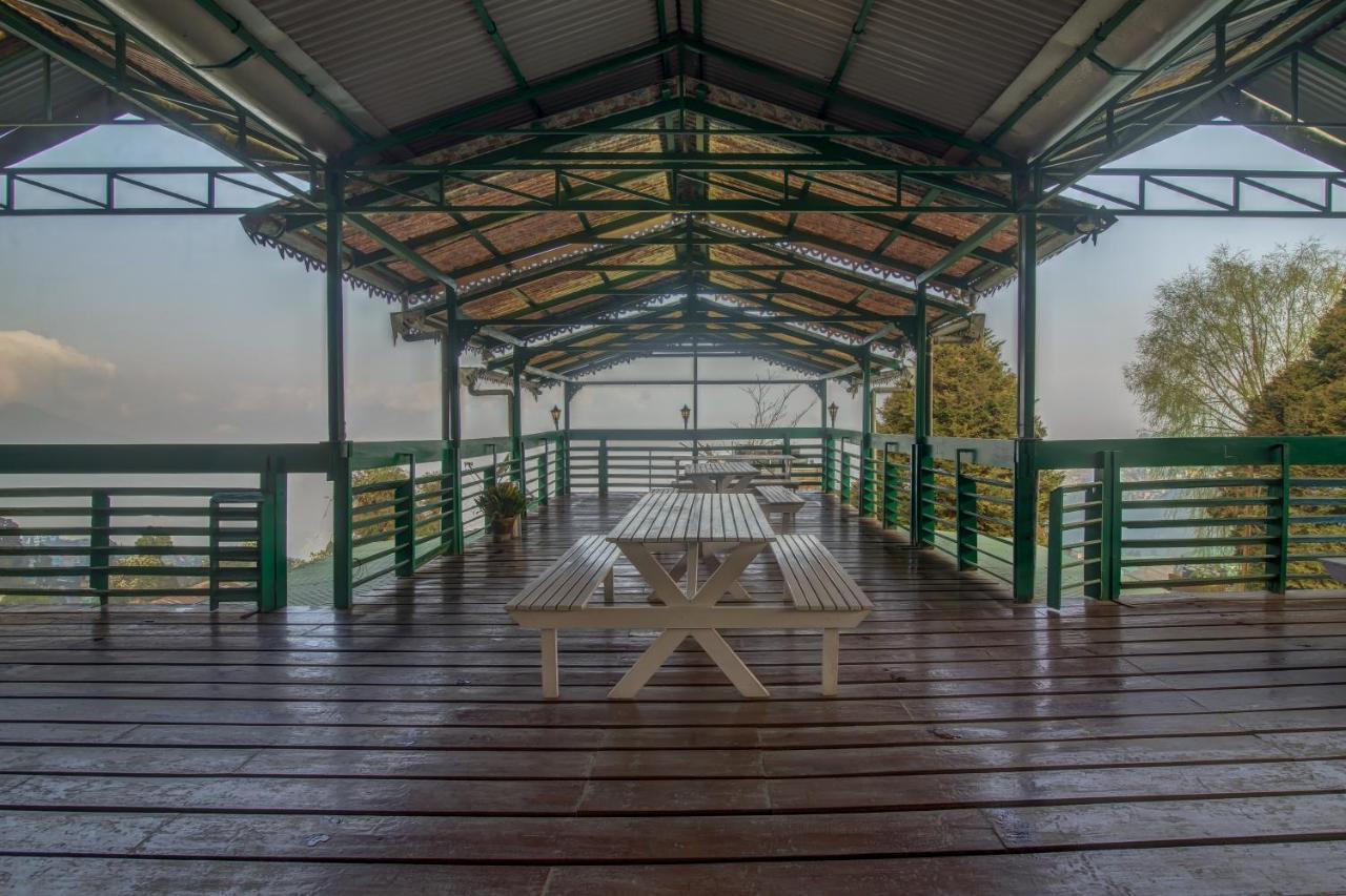 Resort Muscatel Himalayan - 400 Mts From Mall Road