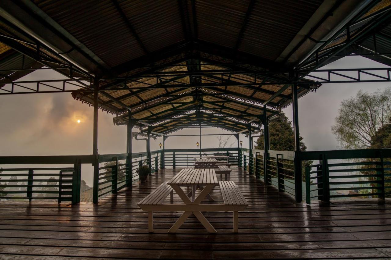 Muscatel Himalayan - 400 Mts From Mall Road Resort