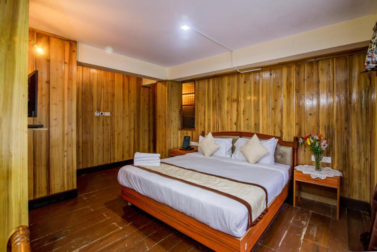 Resort Muscatel Himalayan - 400 Mts From Mall Road 3*