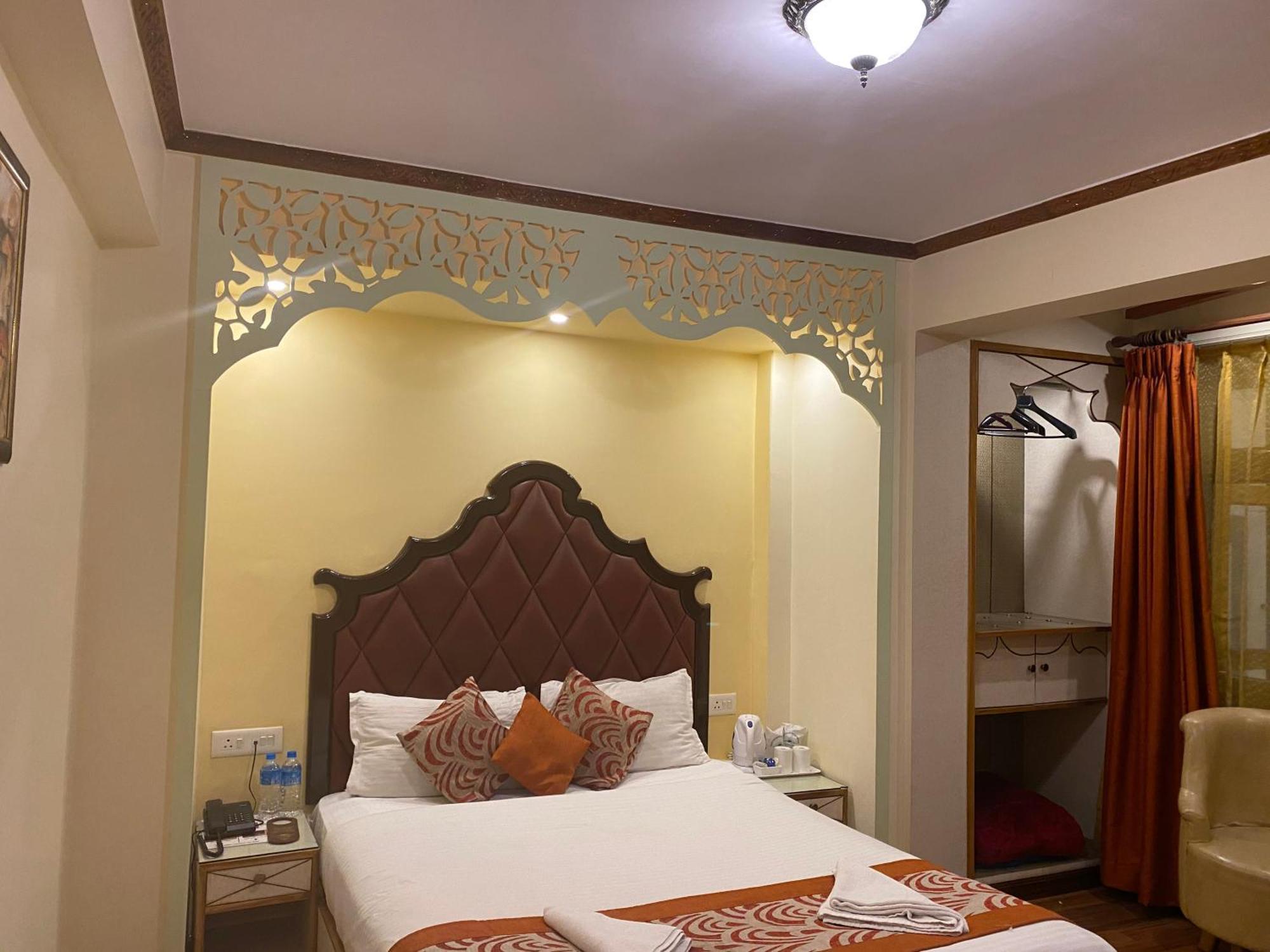 Hotel Omega Residency Darjeeling (West Bengal)