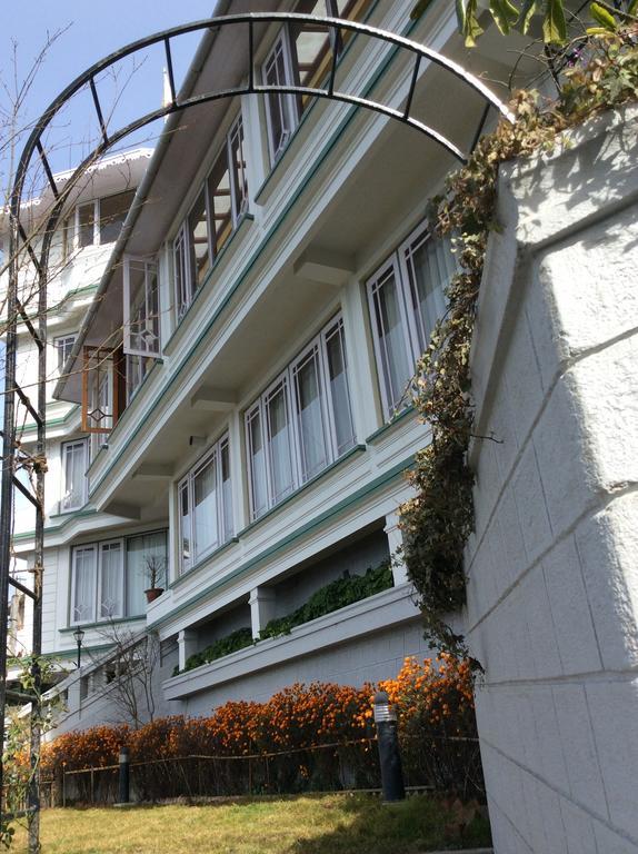 Hotel Dekeling At Hawk's Nest 2*