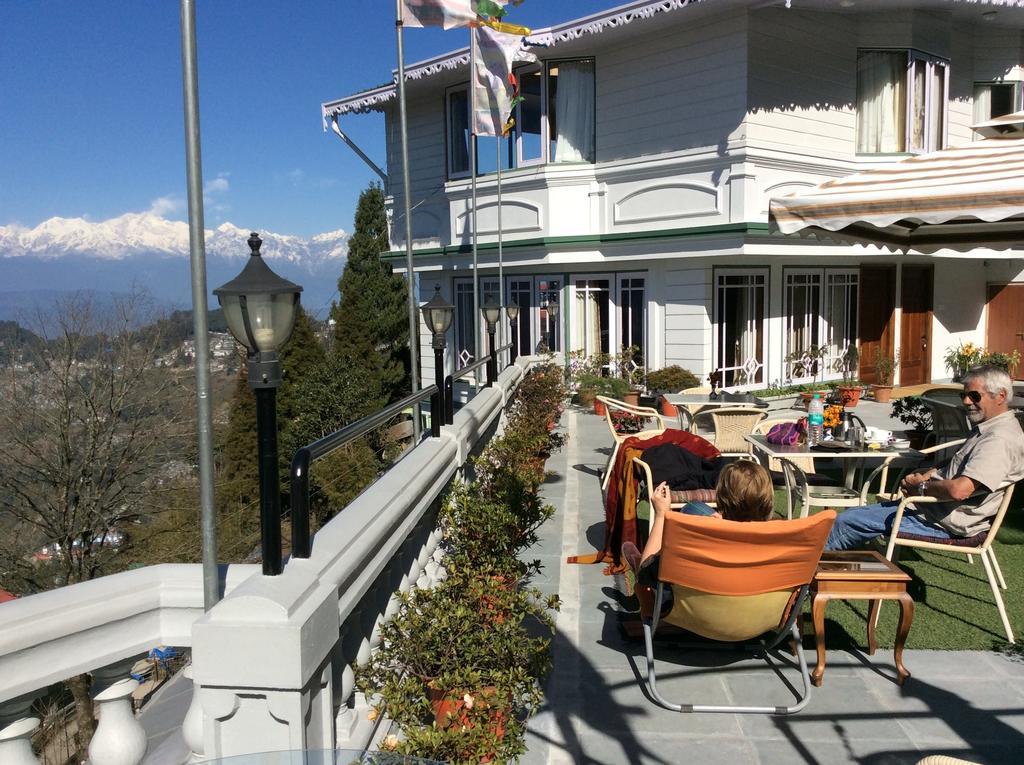 Dekeling At Hawk's Nest Darjeeling (West Bengal)