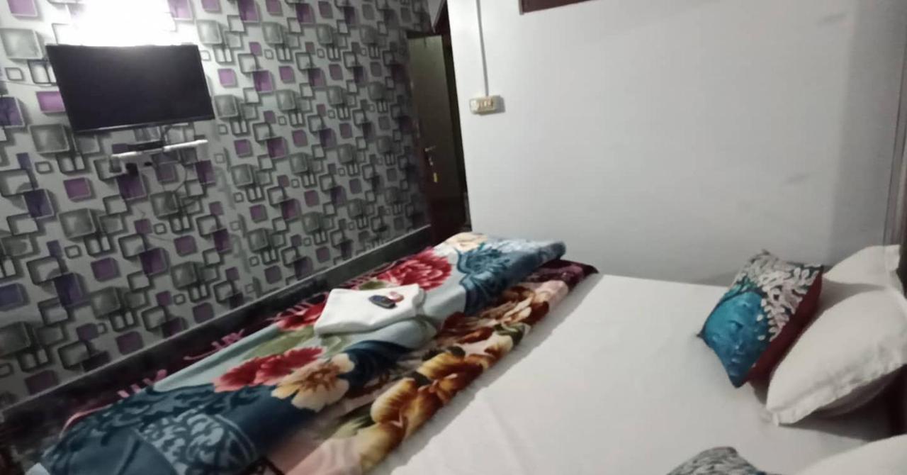 Westwoodi Homestay Lodge *