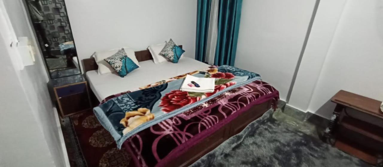 Westwoodi Homestay Lodge *