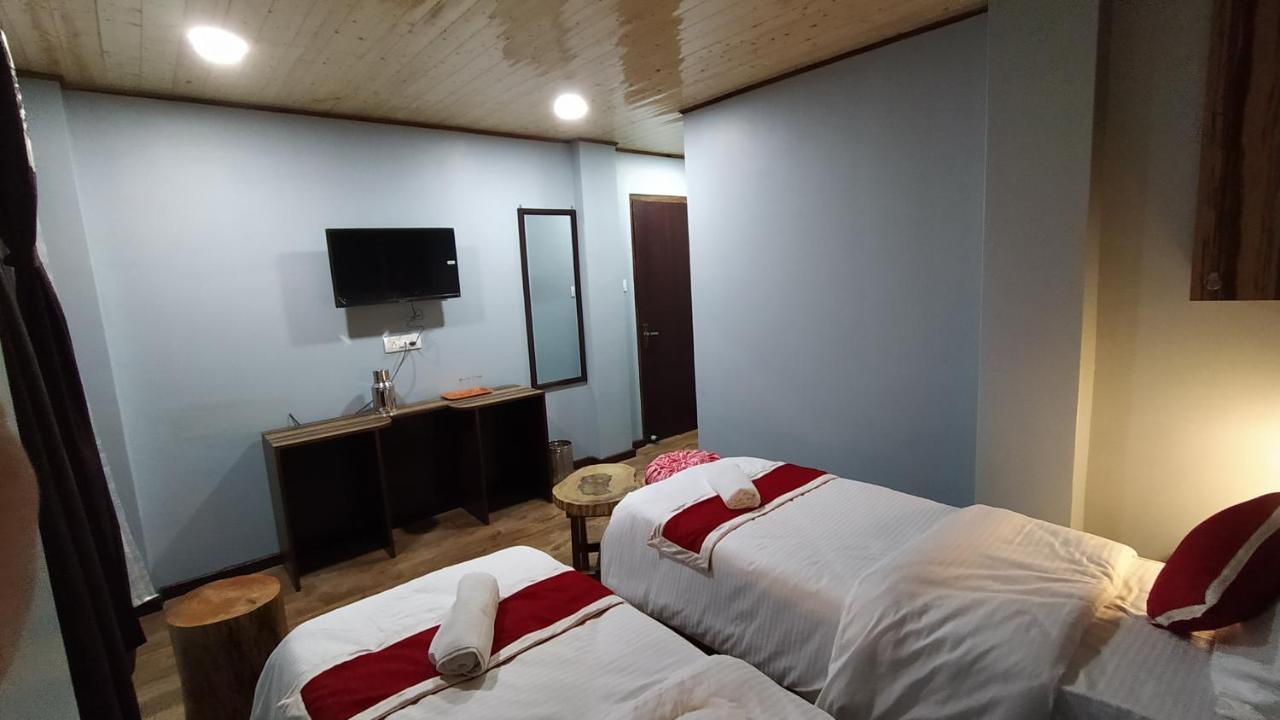 Inn Svr Darjeeling (West Bengal)