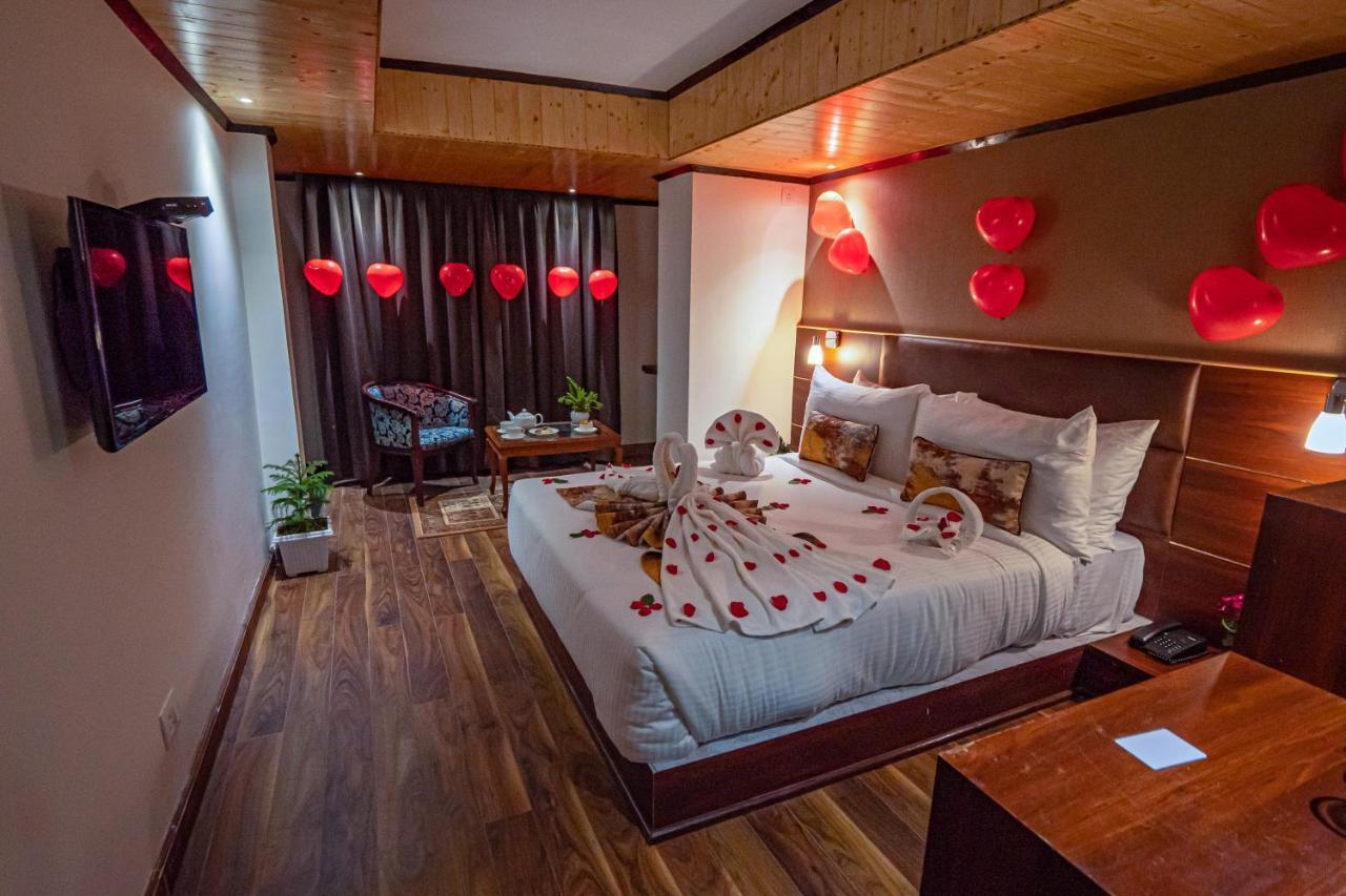 Yashshree Mall Road Darjeeling 4*