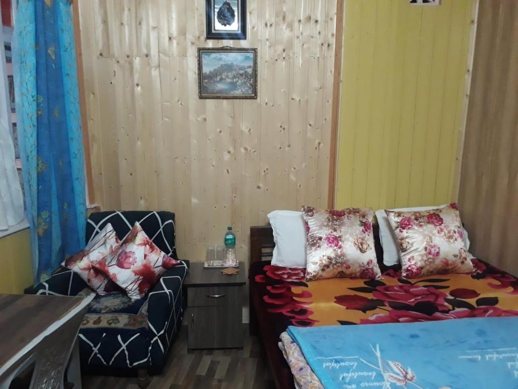 Smriya Homestay
