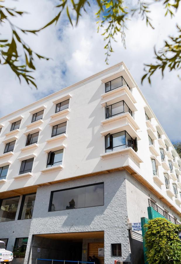 Hotel Yashshree Sanderling Mall Road Darjeeling (West Bengal)