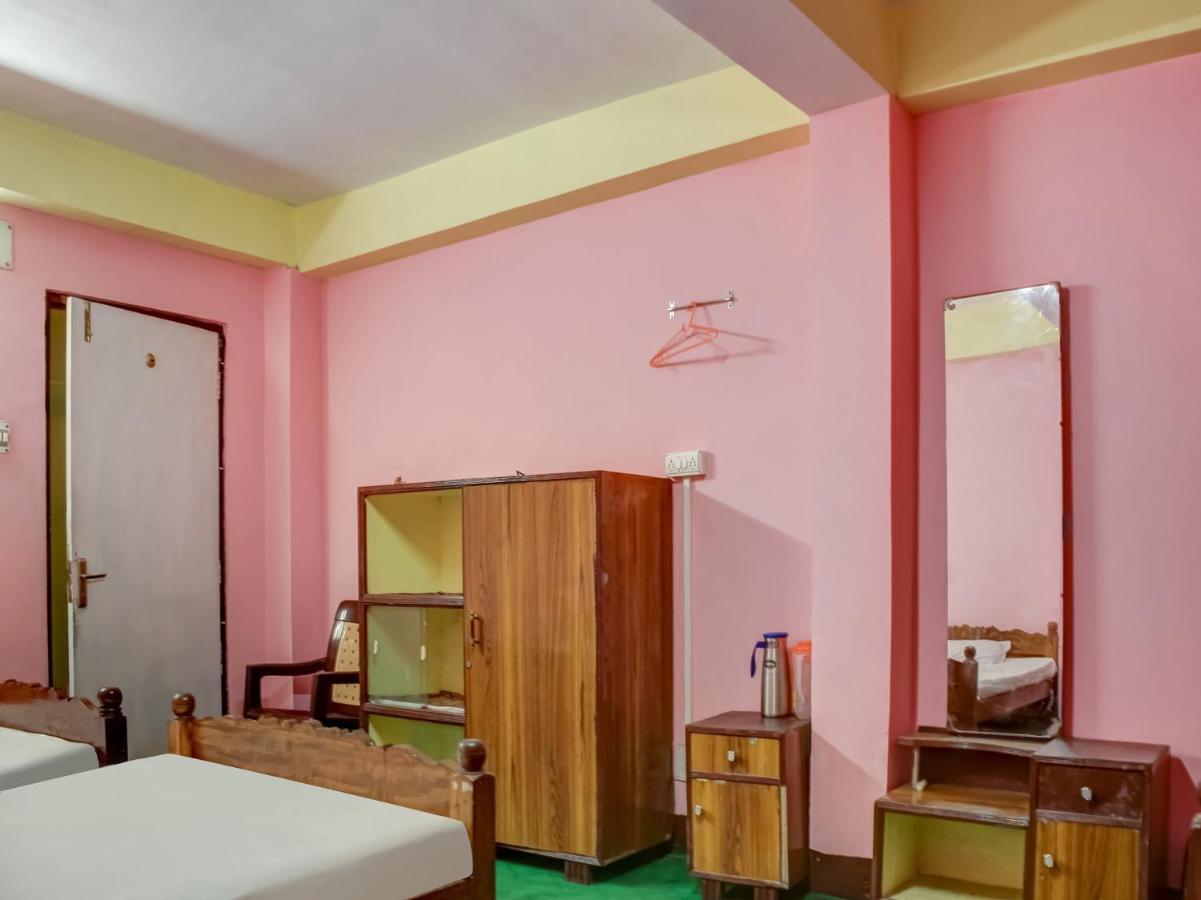 Oyo 81631 Hotel The Dale Hotel