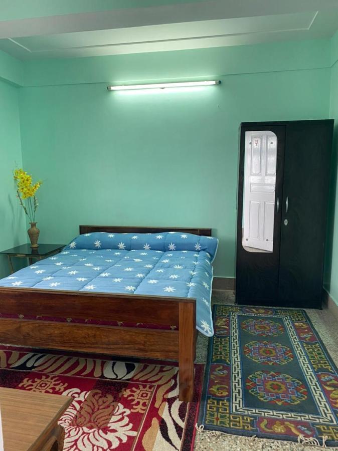 B&B Homestay *