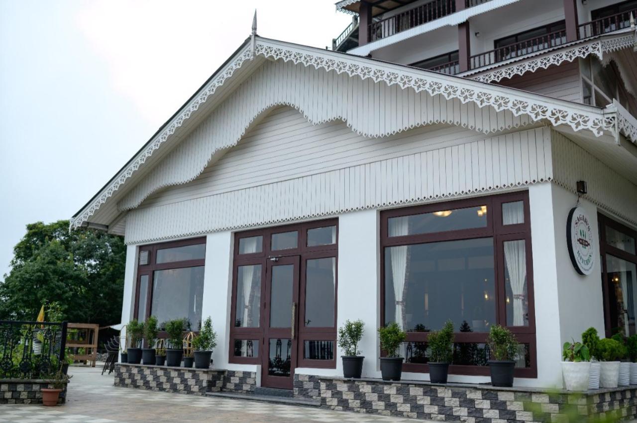 Istana & 4* Darjeeling (West Bengal)