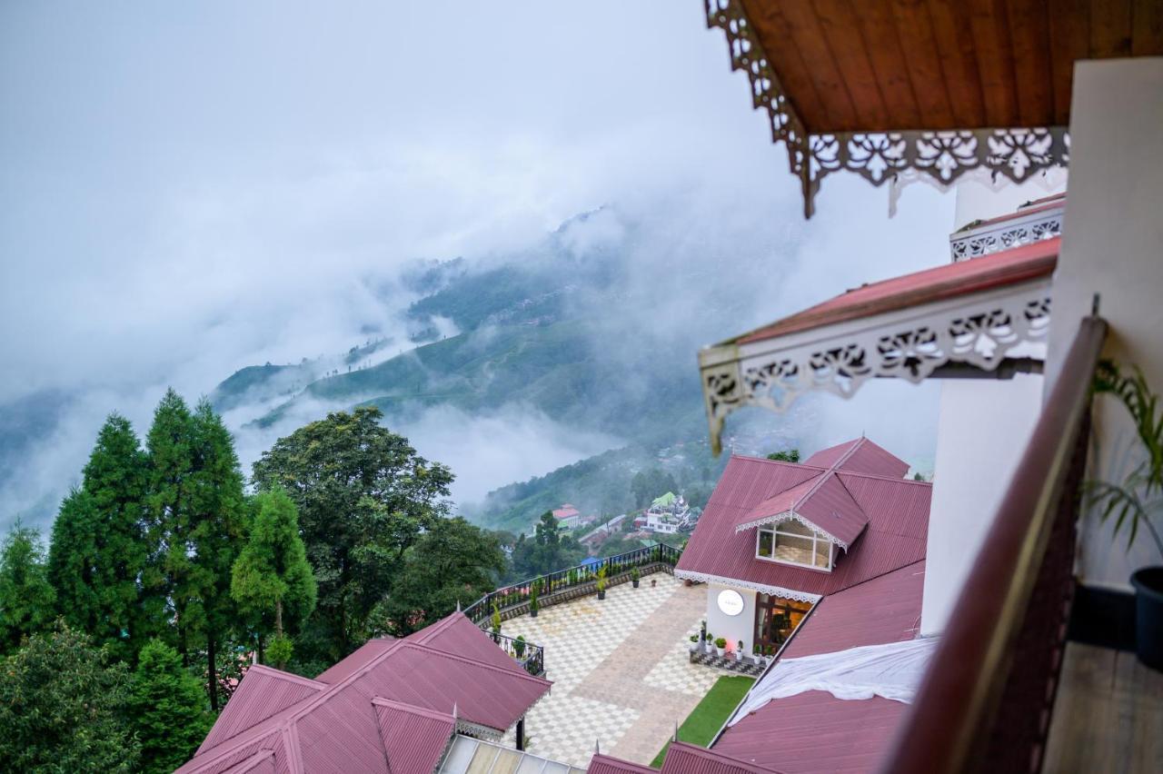 Istana & 4* Darjeeling (West Bengal)