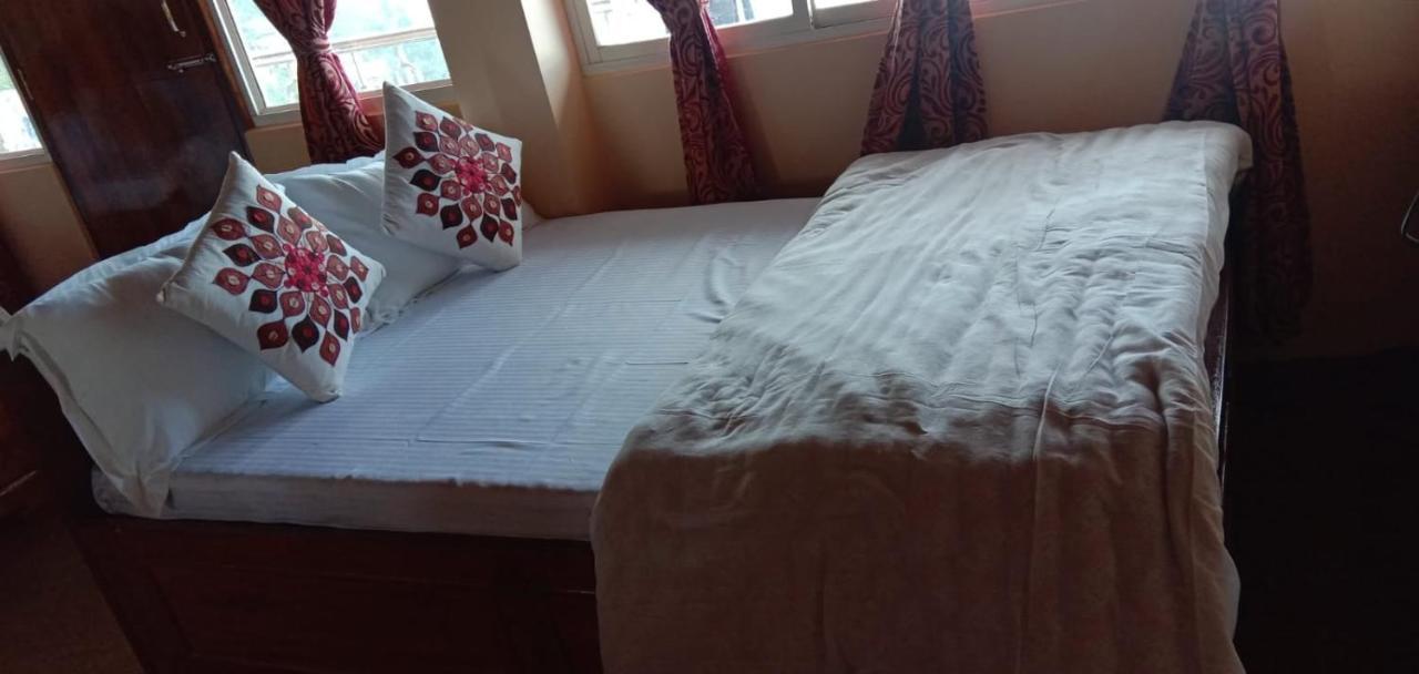 Rise N Shine Homestay Darjeeling (West Bengal)