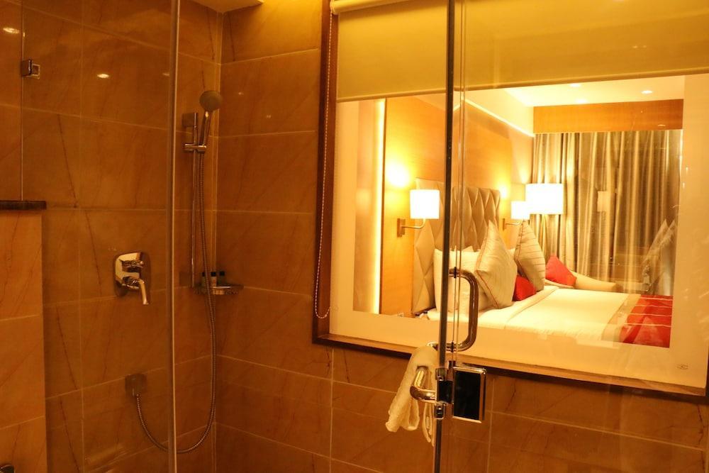 Hotel Ramada By Wyndham Darjeeling 4*