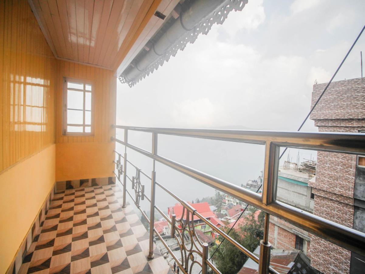 Oyo 79616 Mayur Hotel Darjeeling (West Bengal)