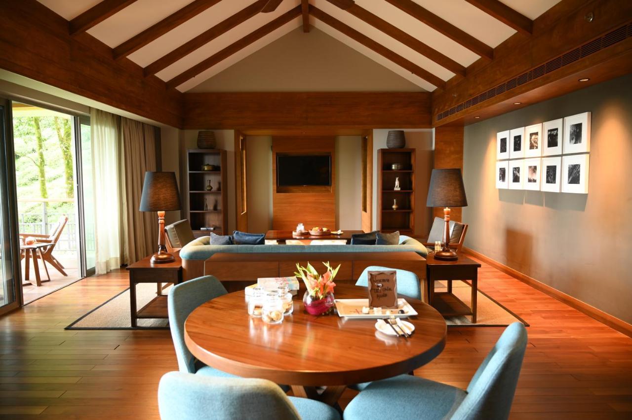 Hotel Taj Chia Kutir & Darjeeling