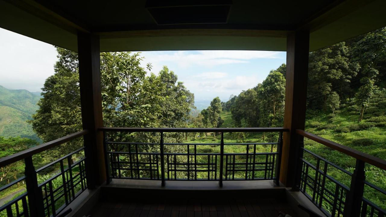 Taj Chia Kutir & Darjeeling Hotel